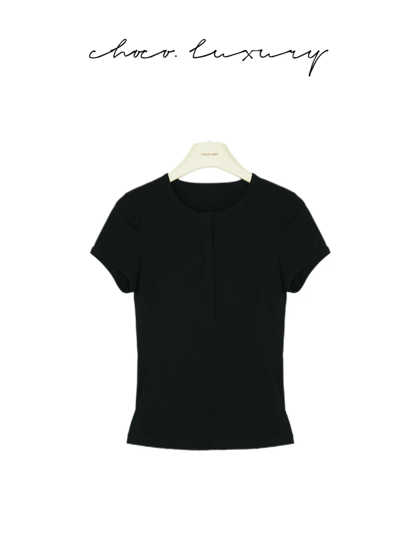 CHOCO【肯豆plus】 单排扣半开领修身显瘦T恤 D3252