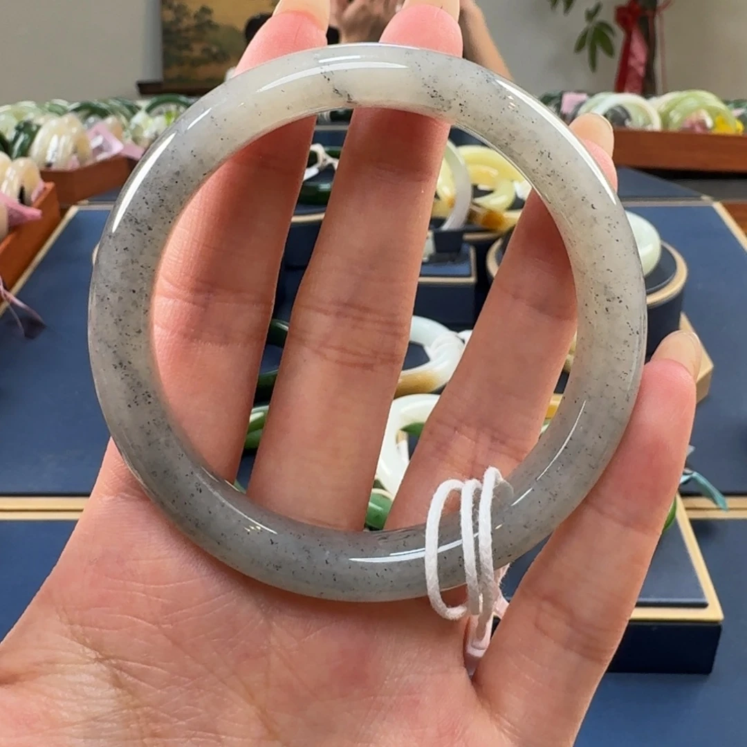 和田玉未镶嵌手镯C0150-56