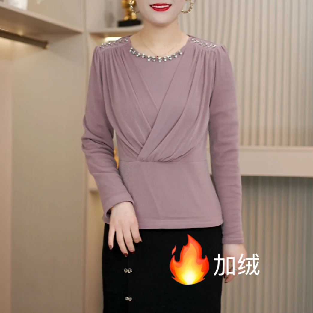 冬季新款减龄洋气手工钉珠交叉领设计感上衣百搭气质显瘦加绒小衫