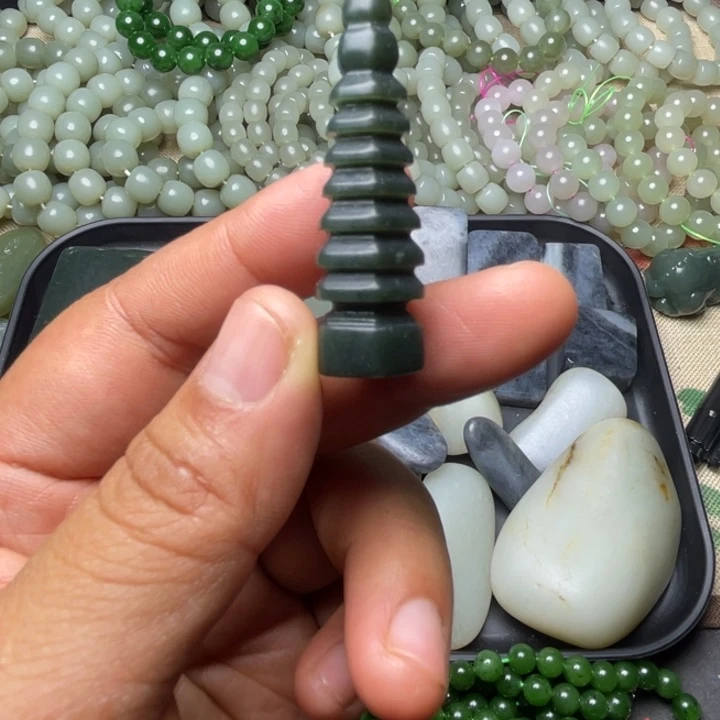 未镶嵌和田玉珠宝半成品