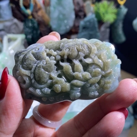 【闪购商品】颈饰未镶嵌翡翠鱼