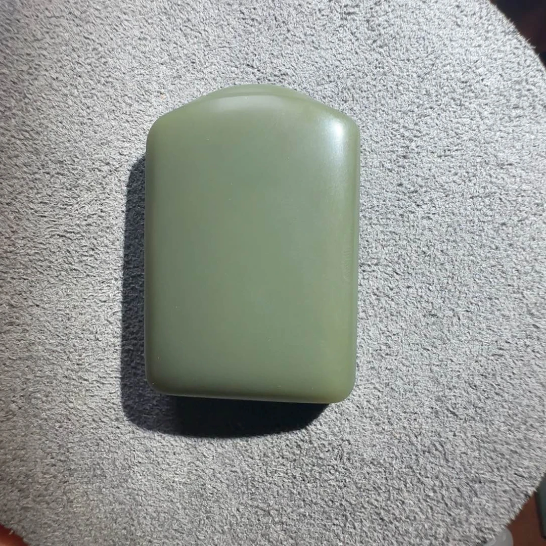 英***手和田玉（青玉）未镶嵌吊坠(不含链)