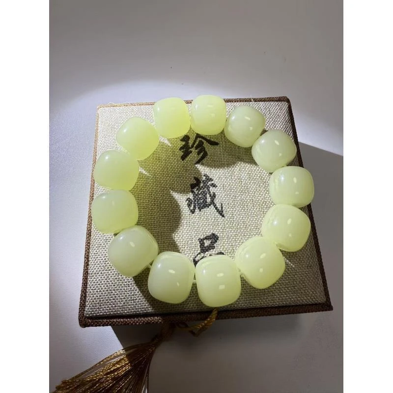 新疆米达卡18老型手串