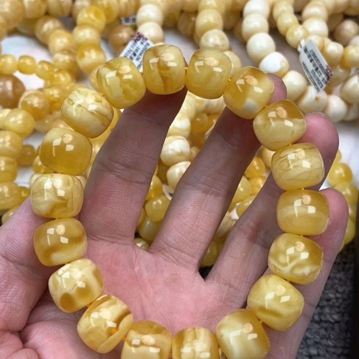 琥珀未镶嵌珠宝奇石37