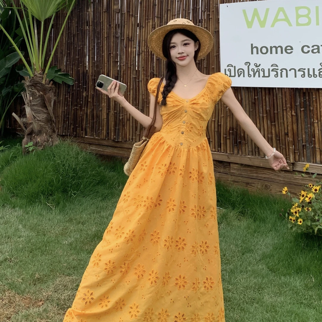 大码胖mm2025夏季新款法式气质镂空A字连衣裙女收腰显瘦小众裙子