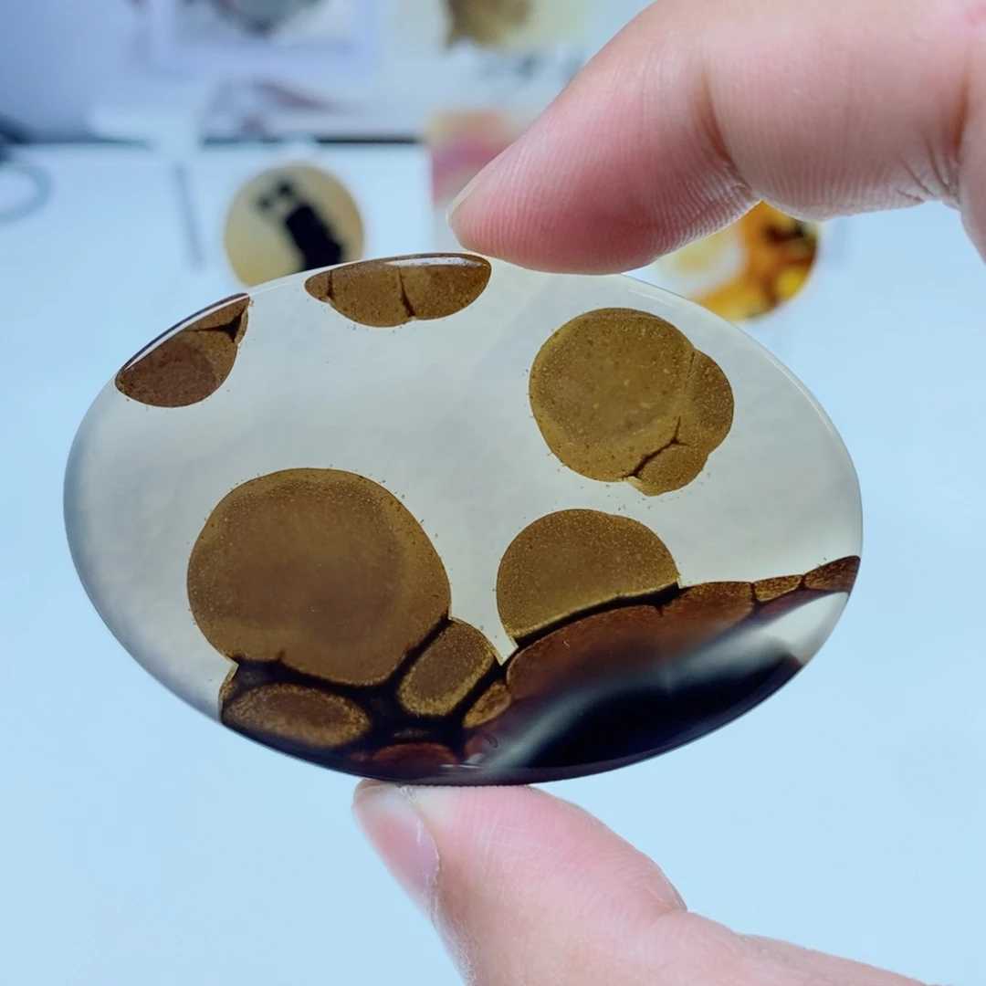 玛瑙/玉髓未镶嵌珠宝半成品