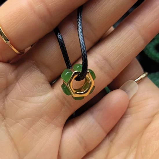 和田玉（碧玉）未镶嵌戒指吊坠