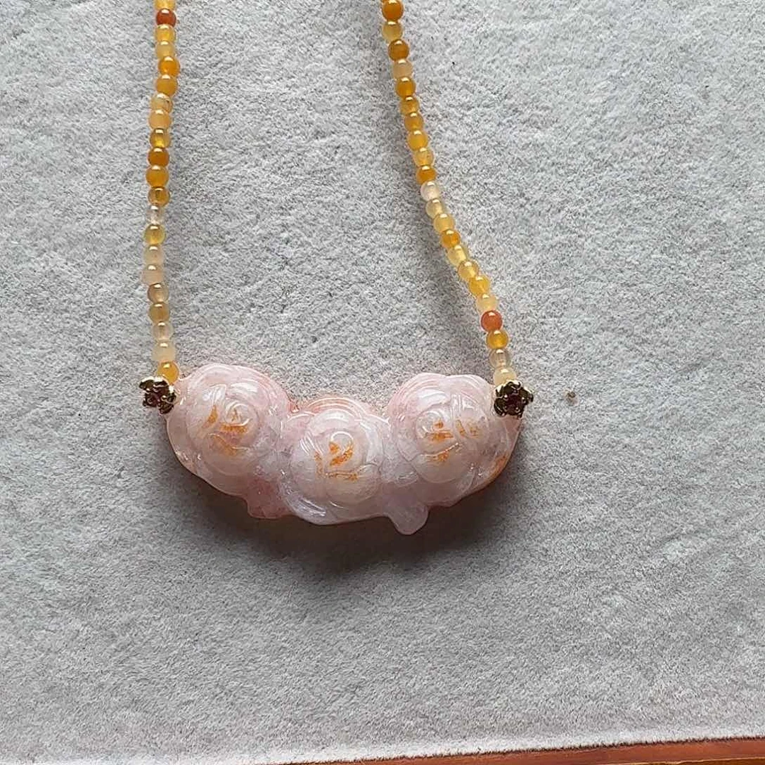 吊坠(赠链)未镶嵌翡翠