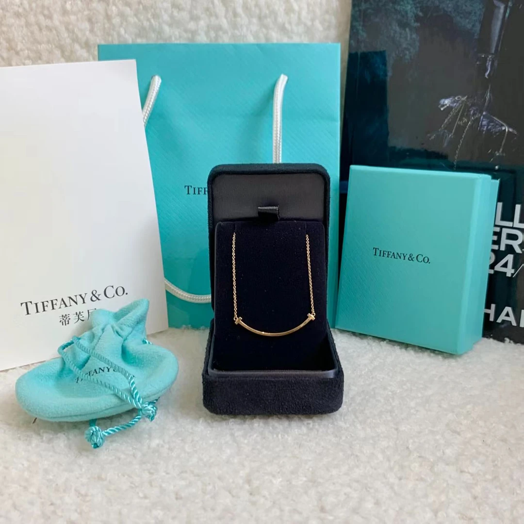 99新 Tiffany & Co./蒂芙尼 壹臻/18k金微笑项链小号/47481997