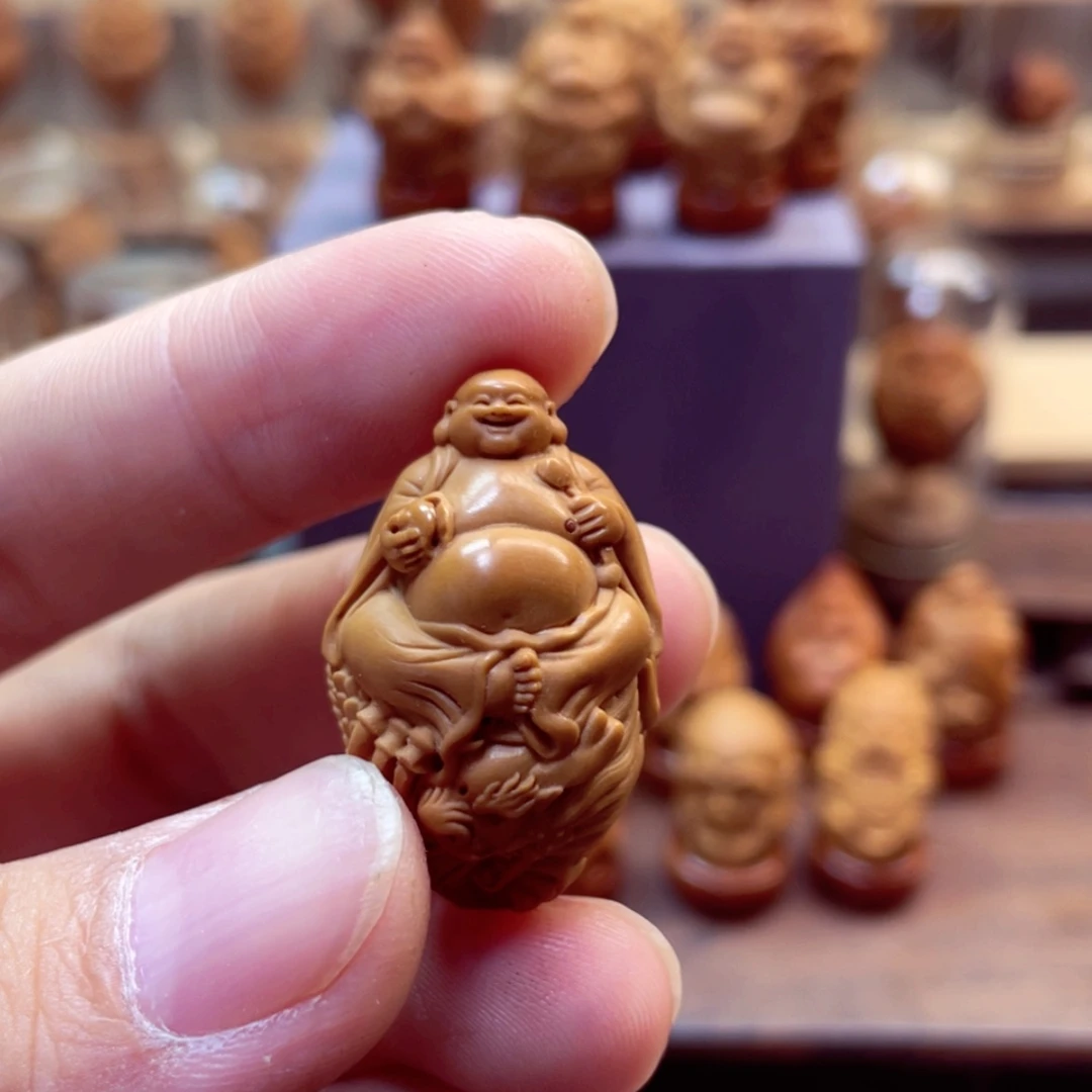 【闪购商品】手串/手链橄榄核猪**苑