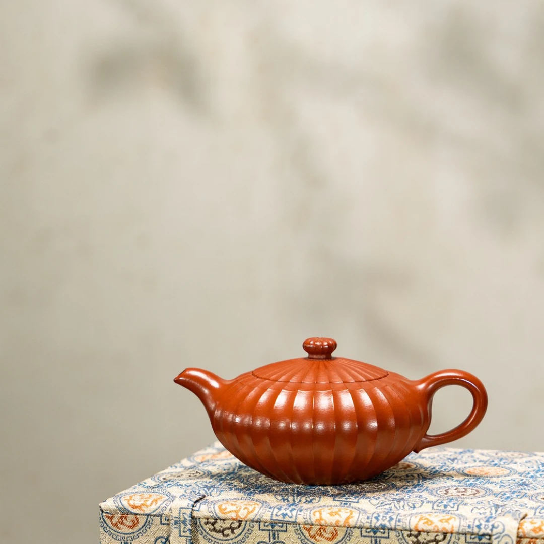 精致好壶【流霞】寅春朱泥 270cc 蒋老师作品