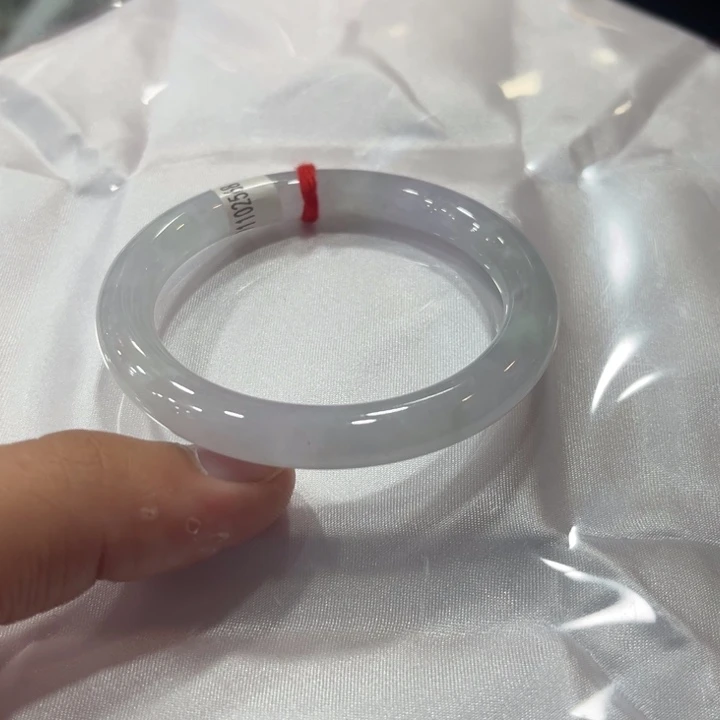 翡翠未镶嵌手镯缅甸翡翠 A 货手镯