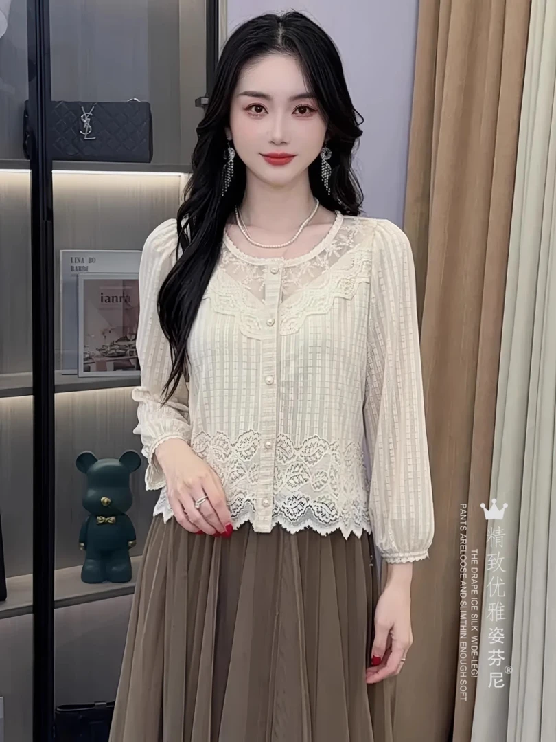 时尚蕾丝拼接长袖衬衫女士早秋新款洋气别致小衫甜美减龄百搭上衣