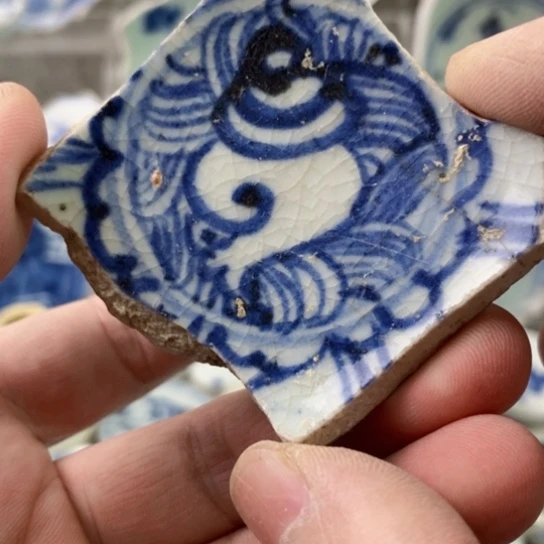 瓷片现代工艺品青花瓷片