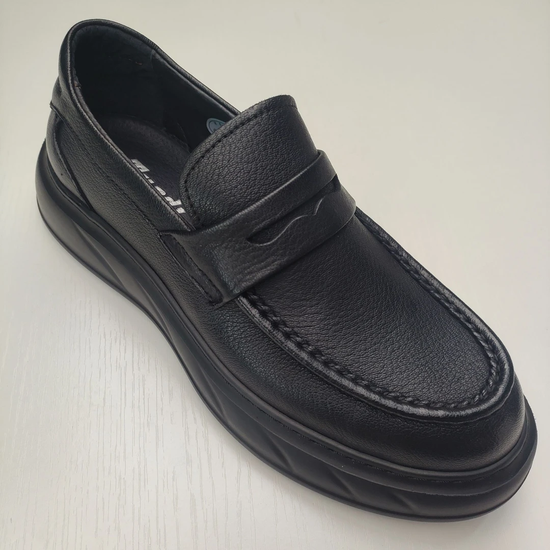 【Q415】甄选男鞋推荐 A9109-28-A12 时尚百搭 潮流舒适男款