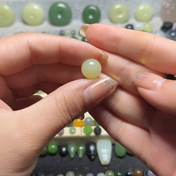 手链未镶嵌和田玉D****e