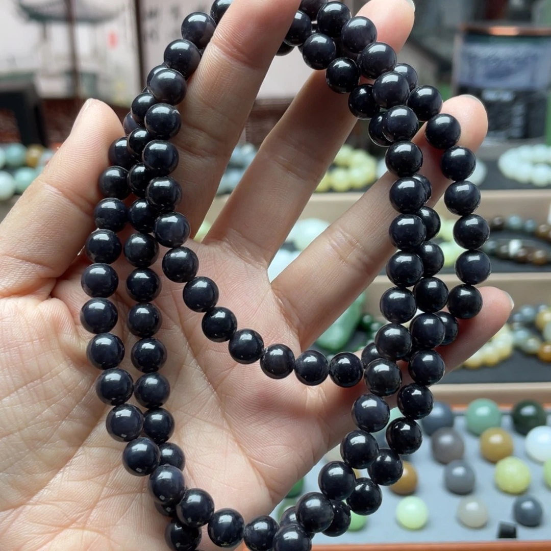 和田玉手链未镶嵌卡8