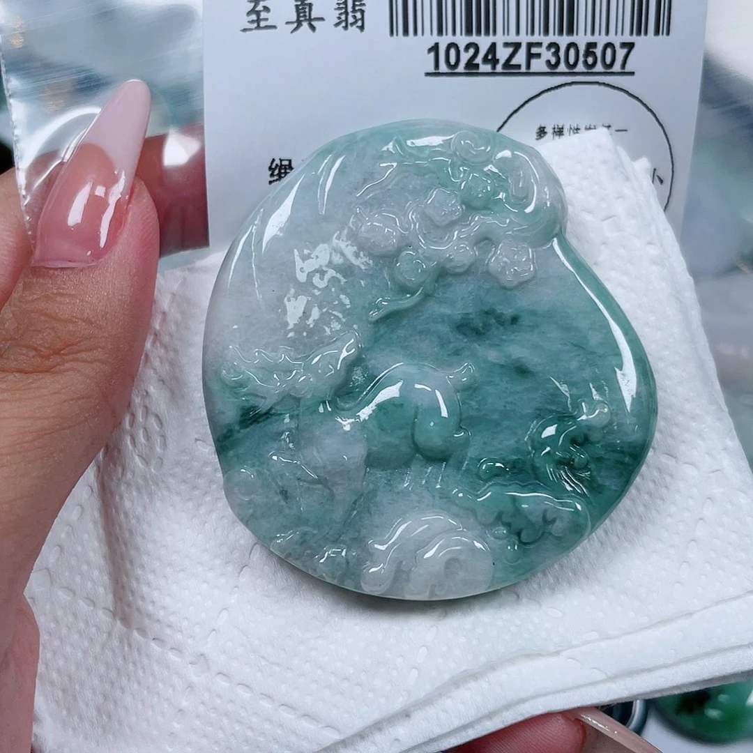 翡翠未镶嵌吊坠(不含链)