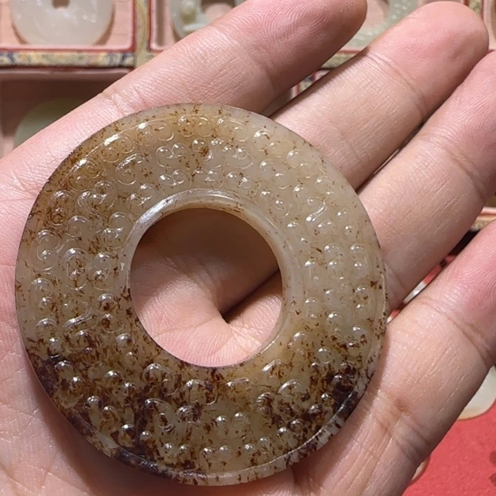 米***罗颈饰未镶嵌和田玉