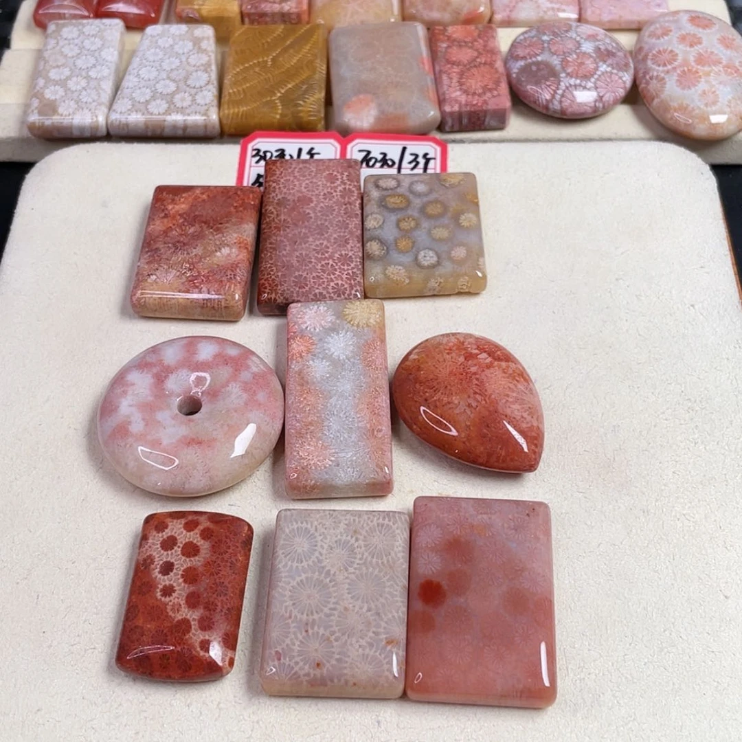 【闪购商品】未镶嵌手串硅化玉爱****?