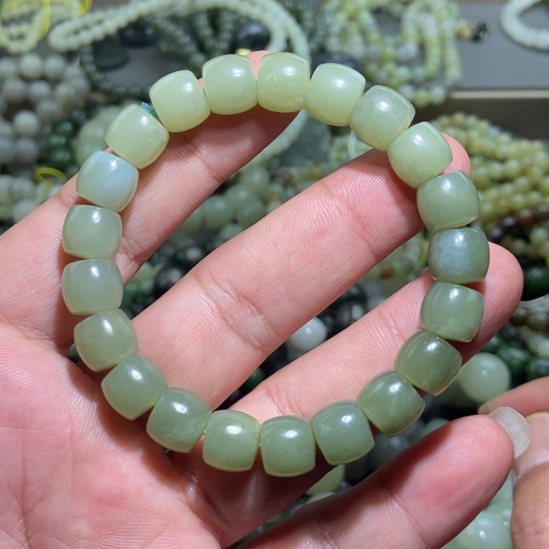 和田玉（糖玉）未镶嵌手链