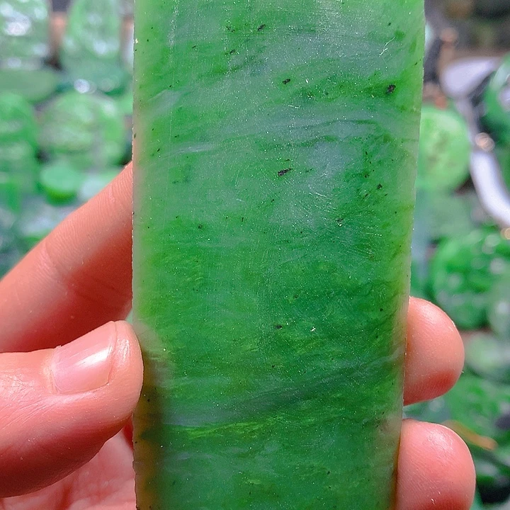 和田玉（碧玉）未镶嵌珠宝半成品