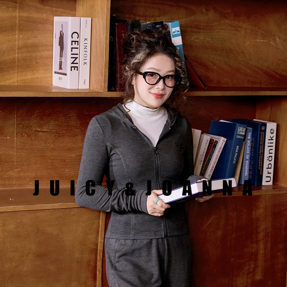 JUICY&JOANNA/橘子樱桃磨毛修身连帽卫衣