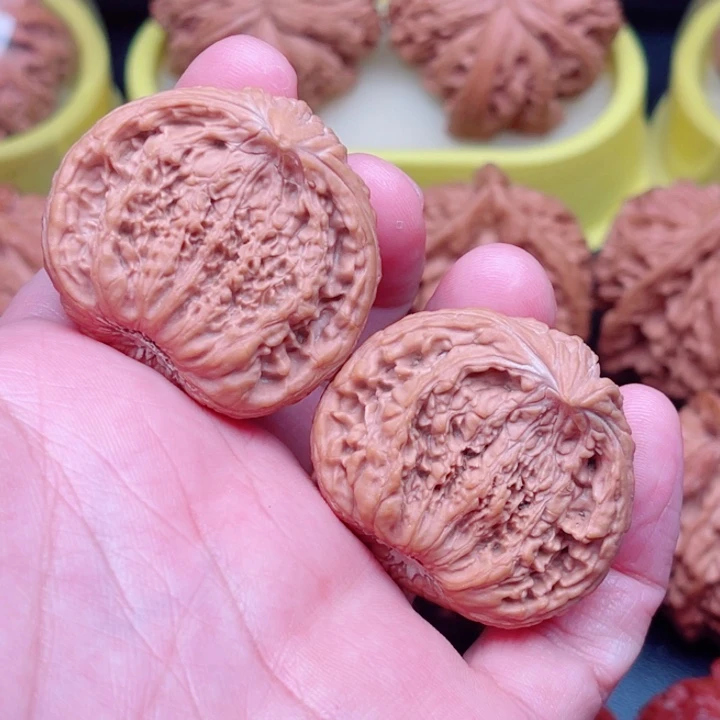 把件文玩核桃塔尖狮子头蛇头38×25×32