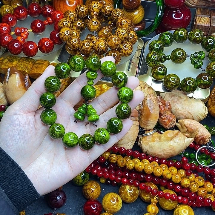 松木琥珀木文玩手串