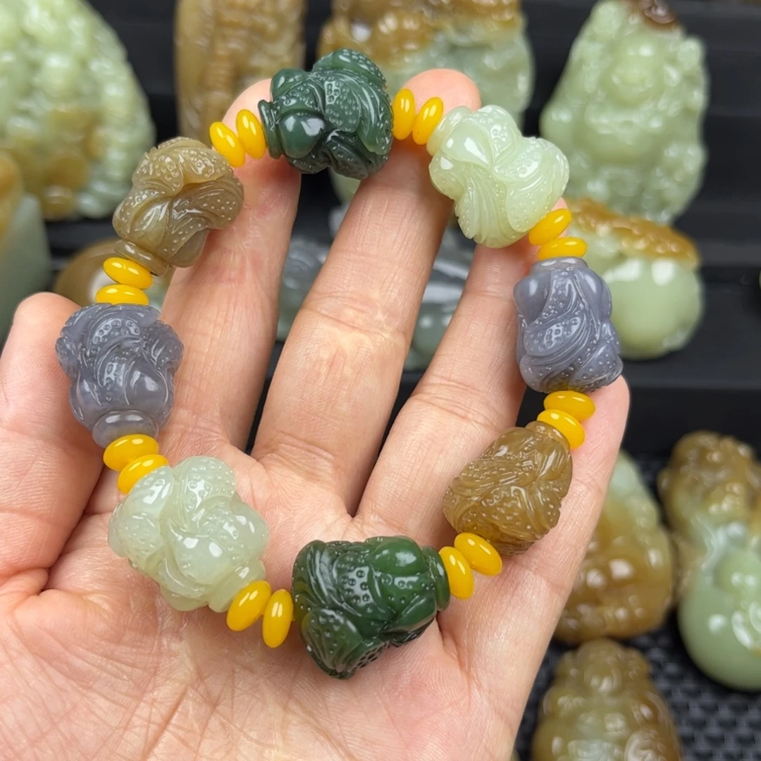 和田玉未镶嵌摆件