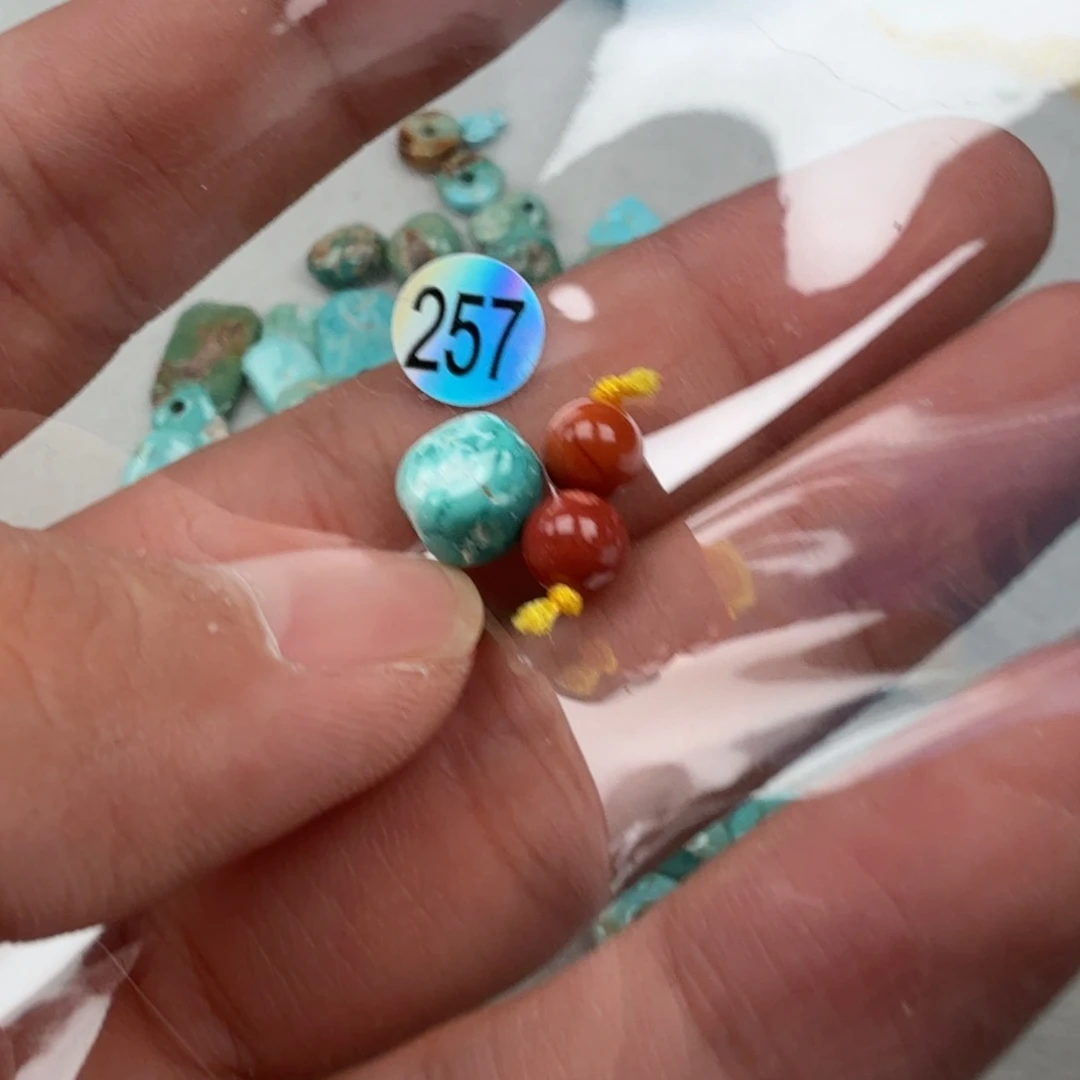 南红玛瑙未镶嵌珠宝奇石