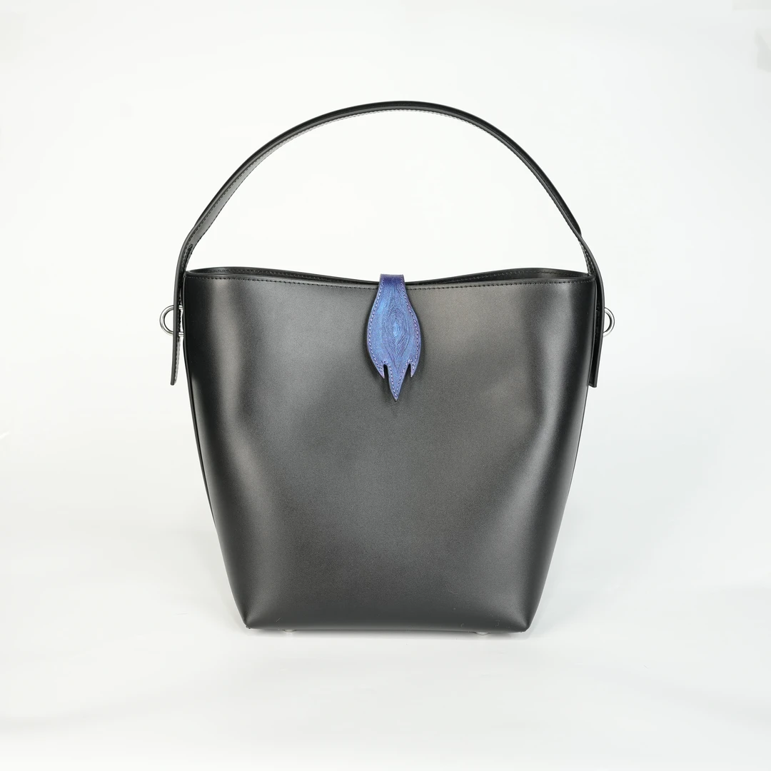 匠人乔皮具【凤翎水桶包】通勤轻奢气质经典大容量高级感斜挎包