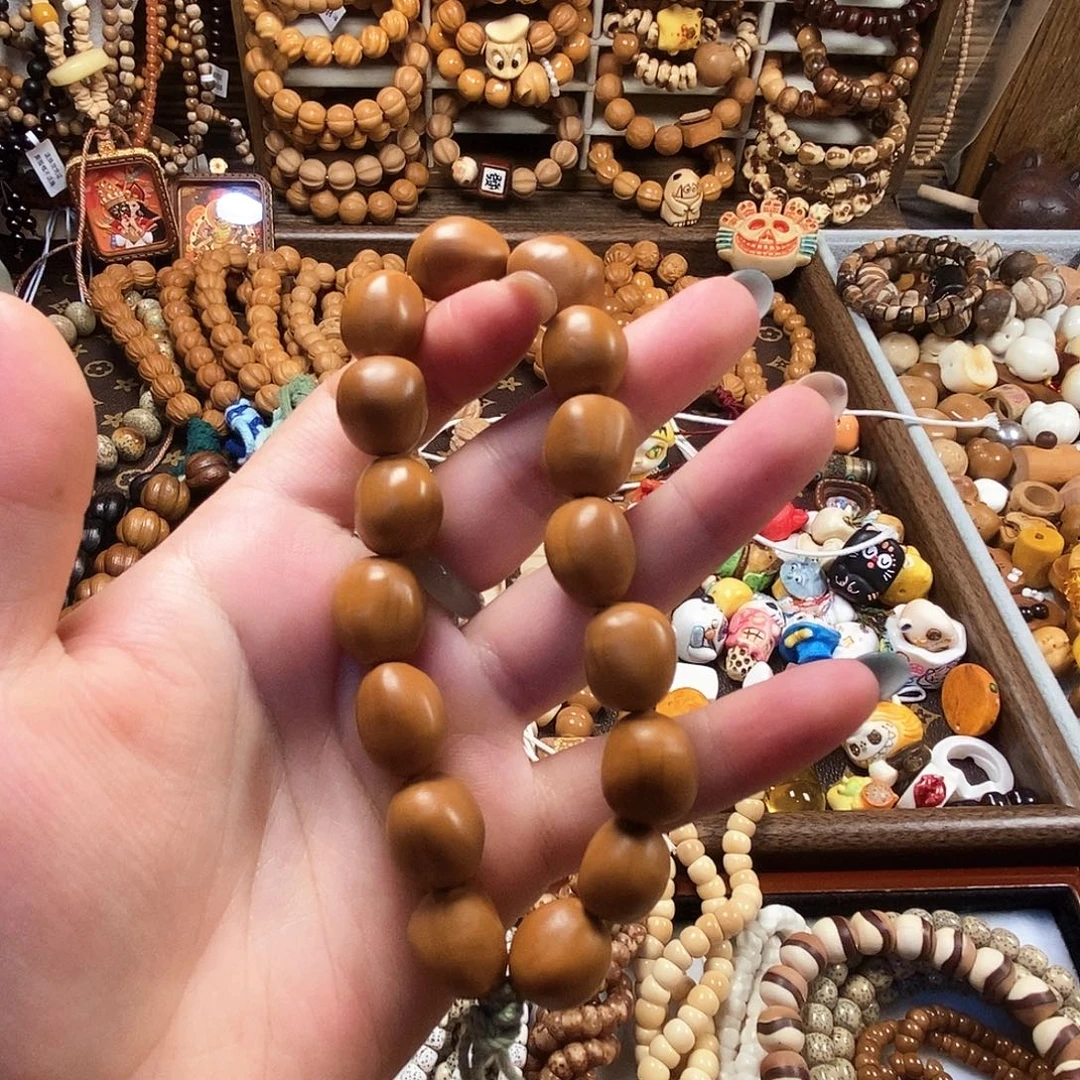 核桃橄榄核糖豆手持