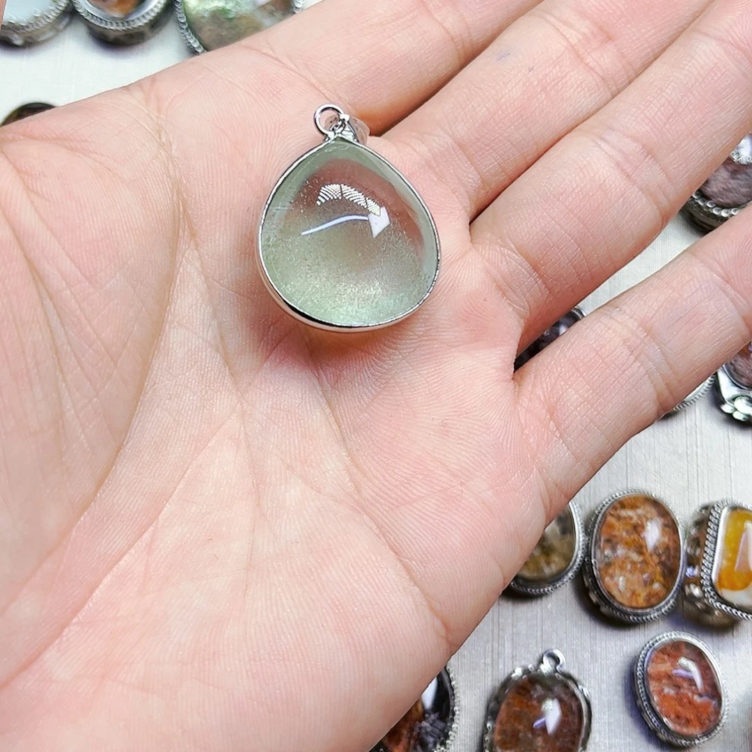 水晶戒指银S800镀金镶嵌?*宝