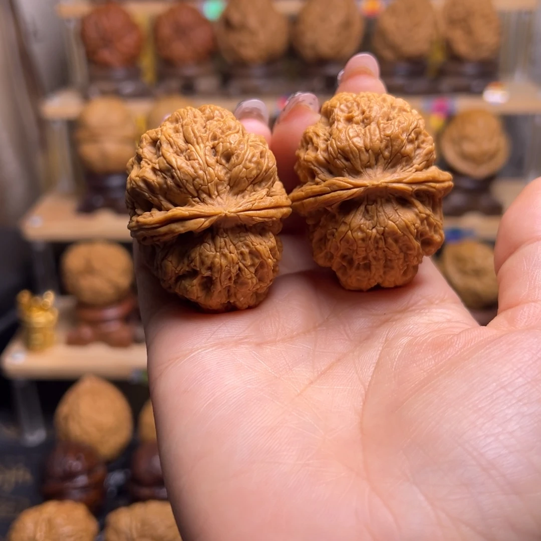 桃核把件黄金甲H14、45……