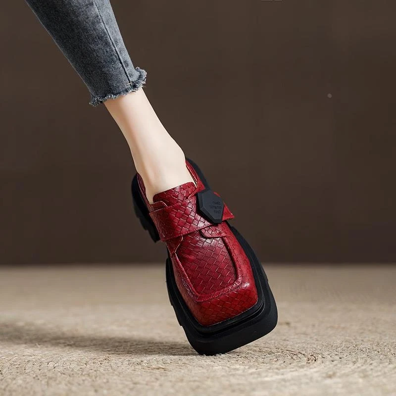 时尚设计编织方头小皮鞋女2025年新款小众魔术贴学院风增高乐福鞋