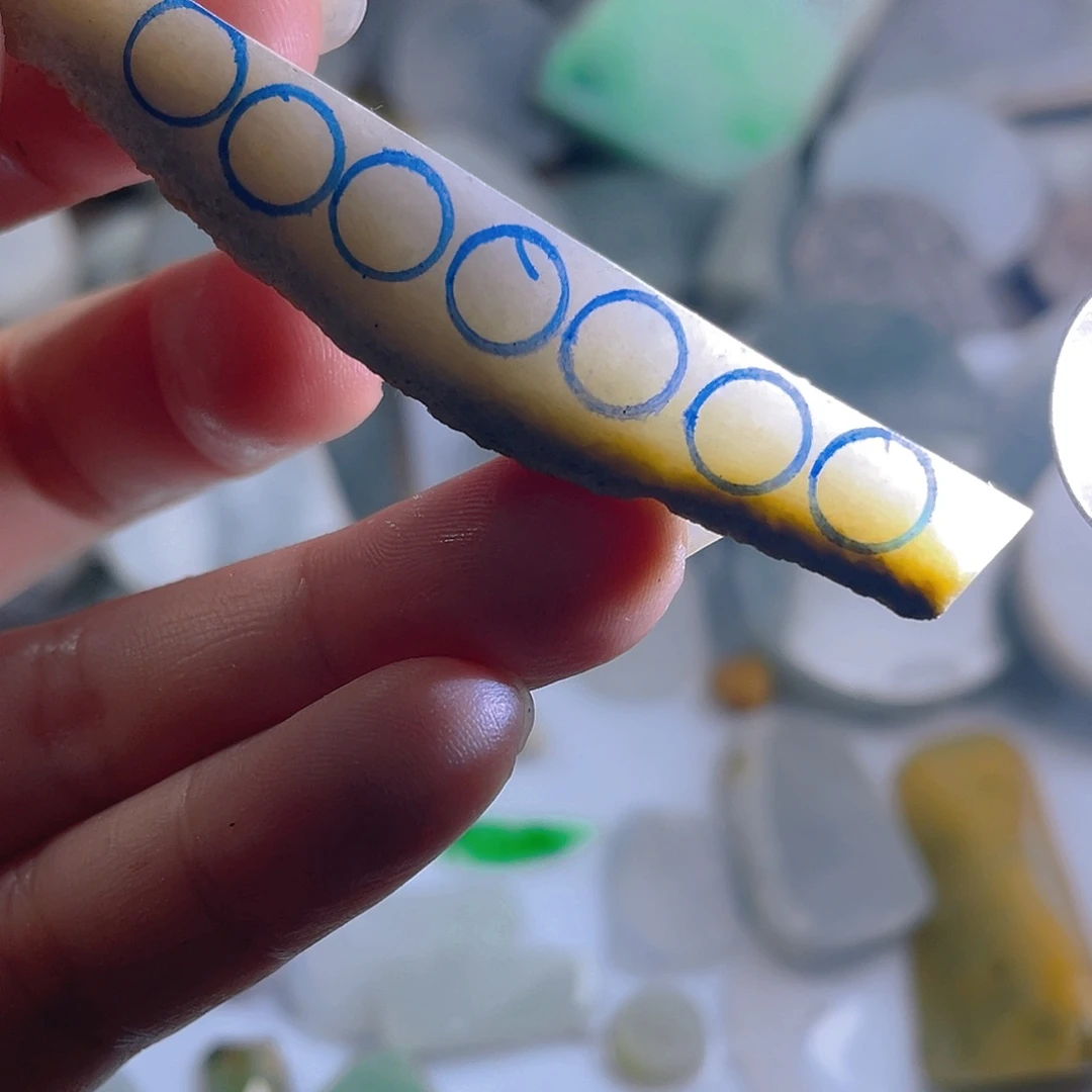 颈饰未镶嵌翡翠a