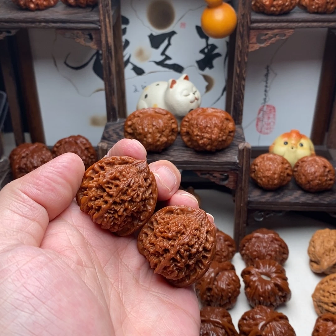文玩核桃吊坠36尺满天星