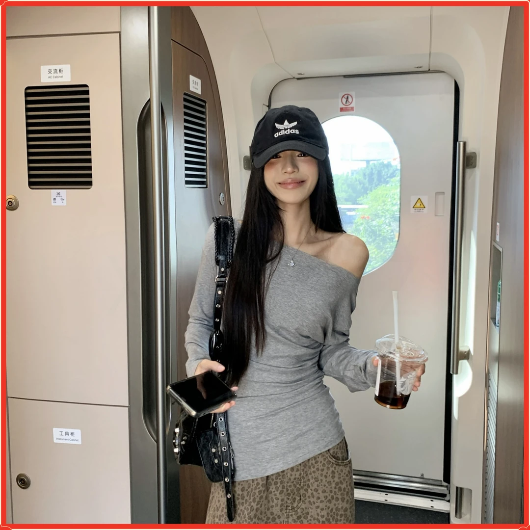 早秋小众露肩修身显瘦斜肩长袖T恤性感纯欲风辣妹韩约会斜肩长袖