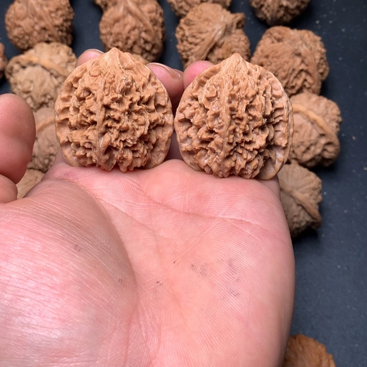 文玩核桃把件41满天星68