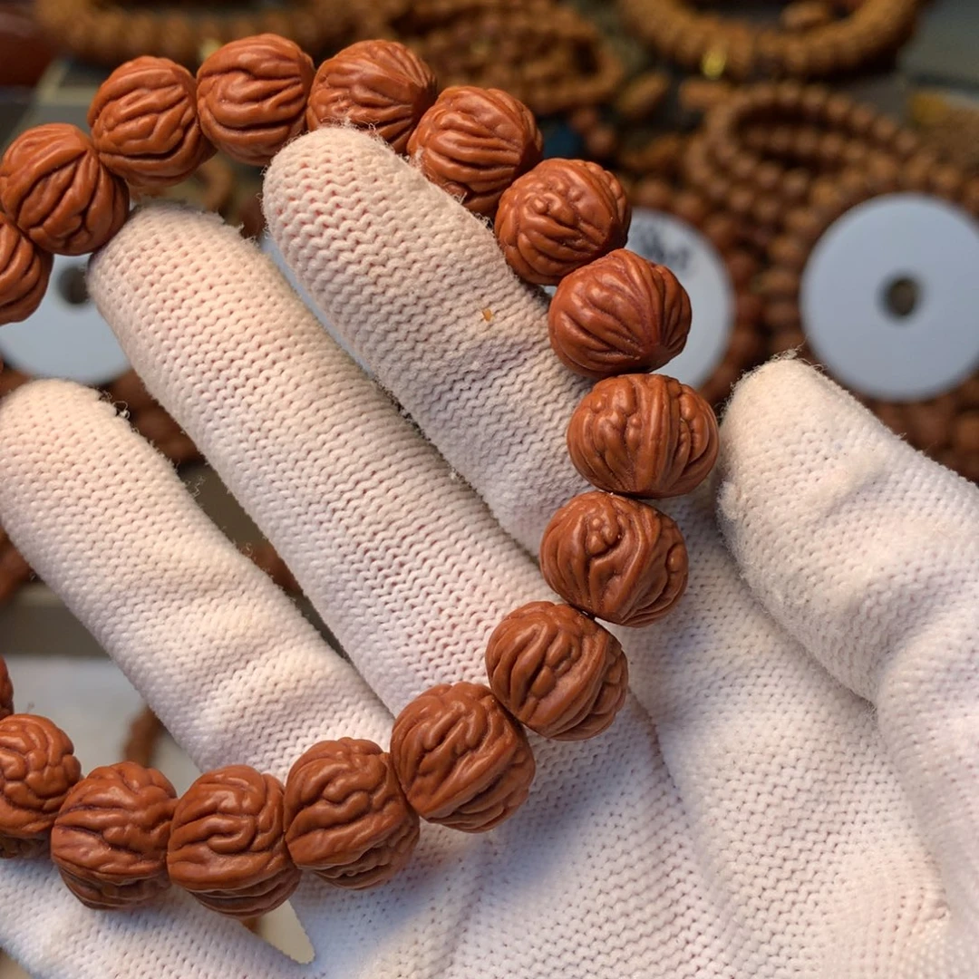 波***哥桃核手串秦岭龙纹