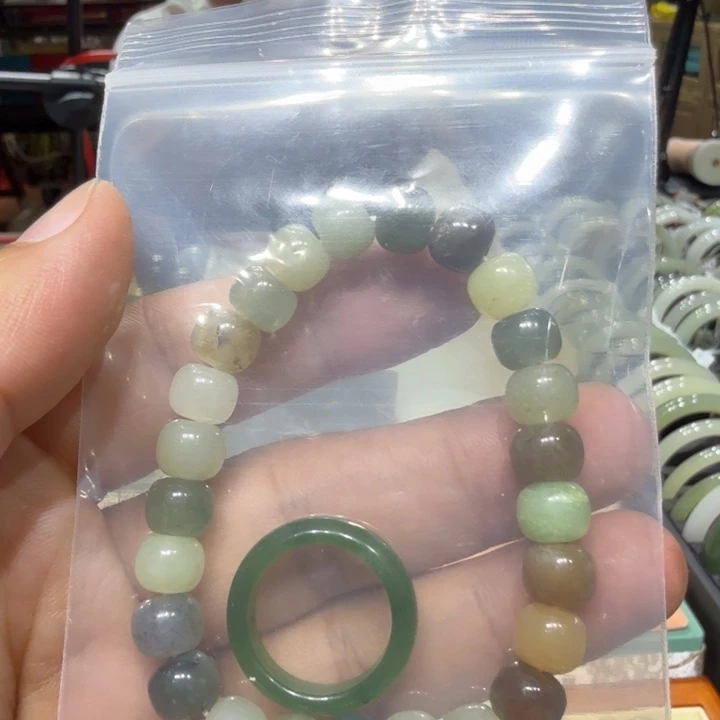 和田玉戒指未镶嵌H****懒