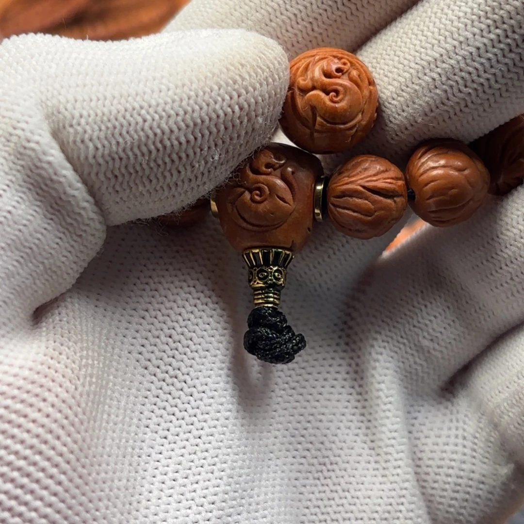 肆***虐桃核吊坠一物一图