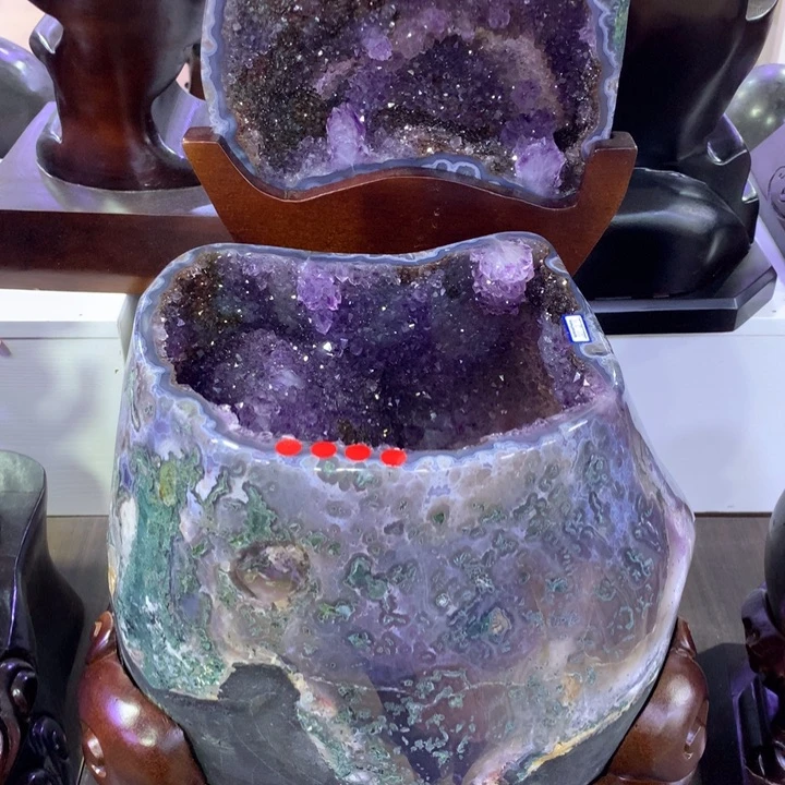 织绣巴西紫水晶摆件