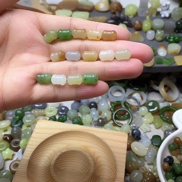 未镶嵌和田玉挂件小竹节19.9一个多样性发其一