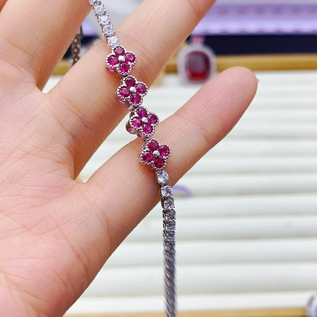 未镶嵌手链红宝石