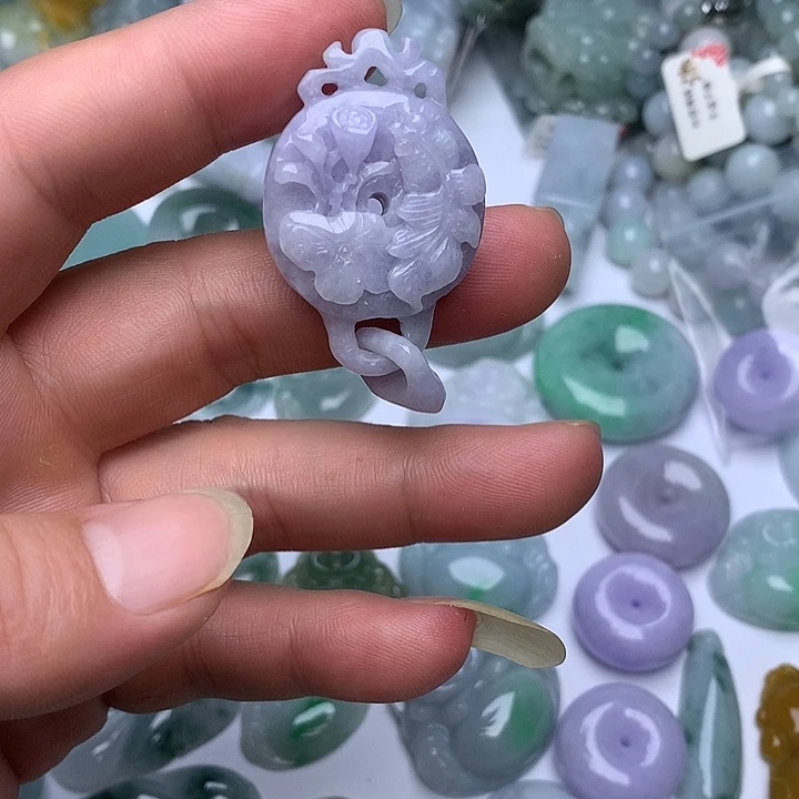 翡翠未镶嵌颈饰天然翡翠