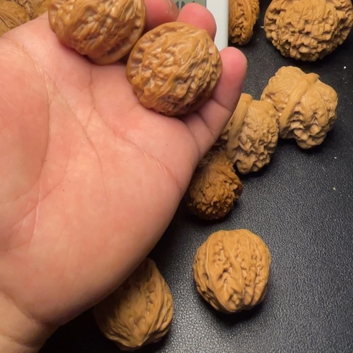 情***绪吊坠骨质密度绝对没问题