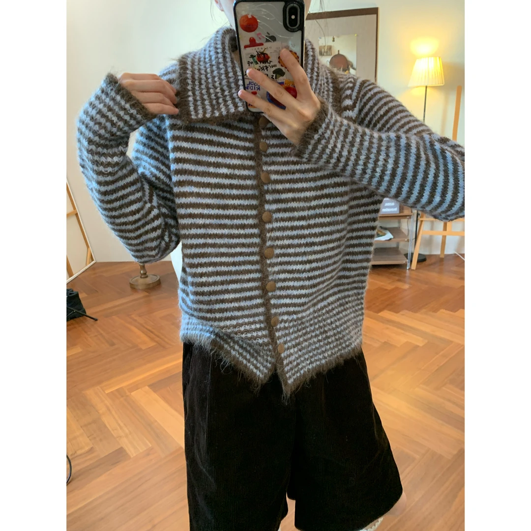 复古软糯条纹翻领针织开衫女韩版2025秋冬新款宽松百搭显瘦毛衣潮