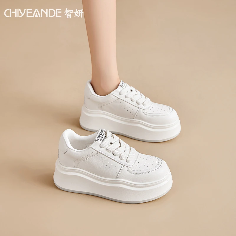 厚底小白鞋女款2025新款夏季薄款网红爆款百搭休闲鞋100%真皮板鞋